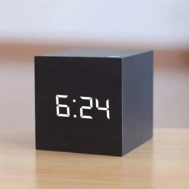音声制御デジタル電子時計発光スマートLED木製目覚まし時計多 - Led Desk Clock のレビューと価格